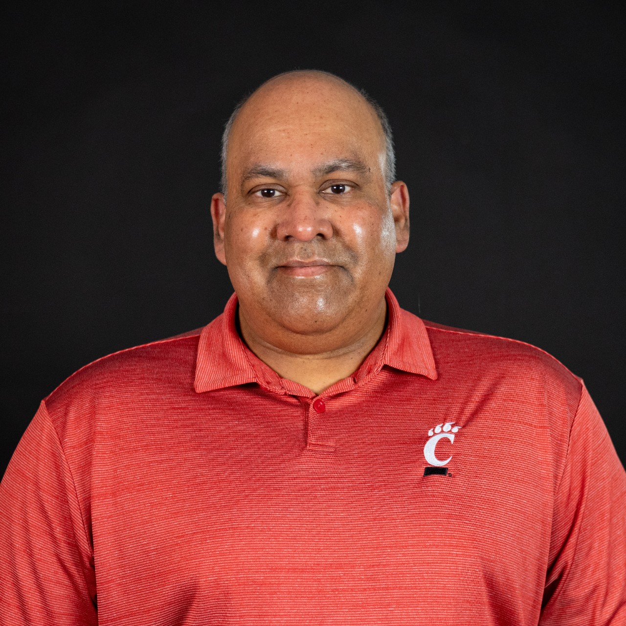 Headshot of Gautam Pillay