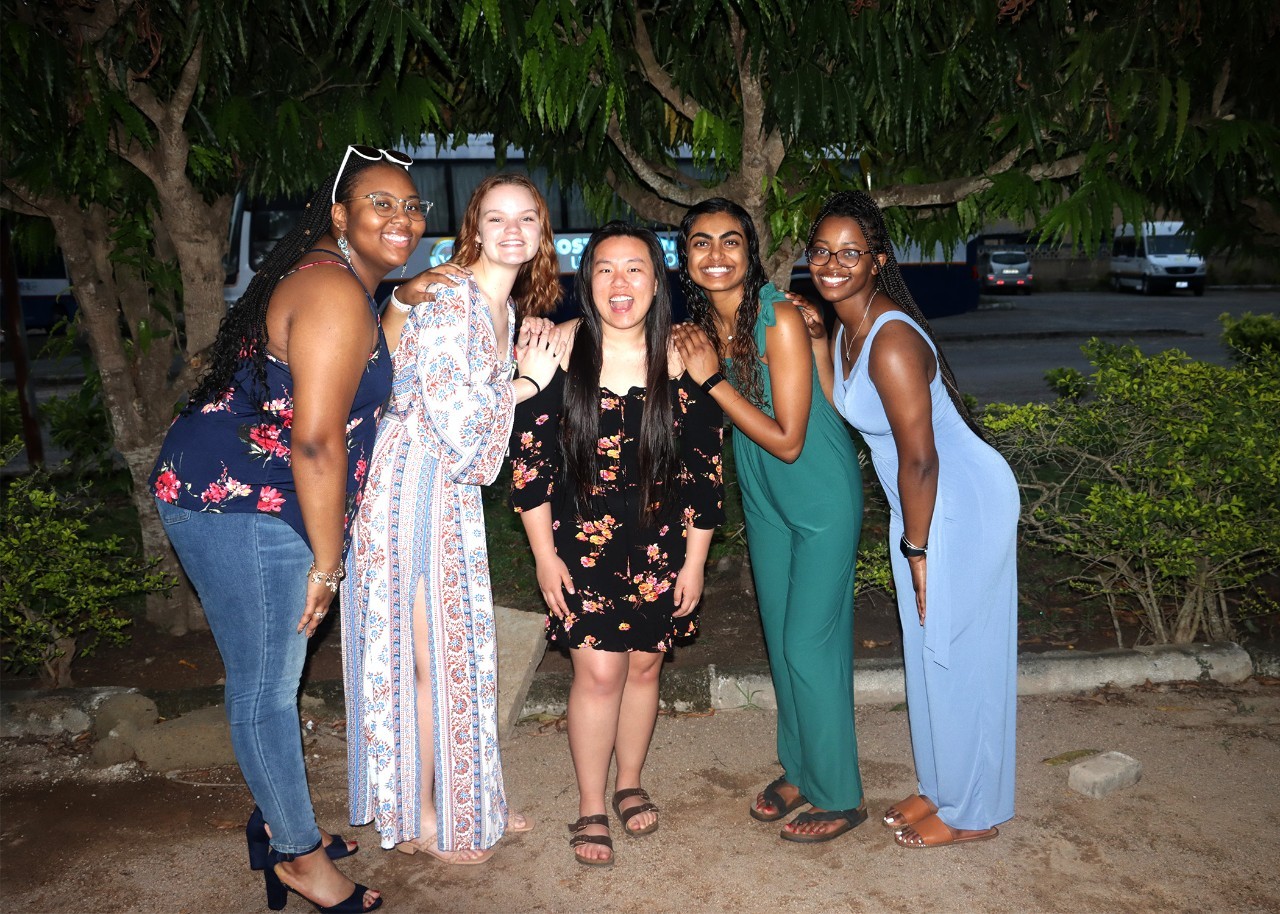Image of UC students in Ghana