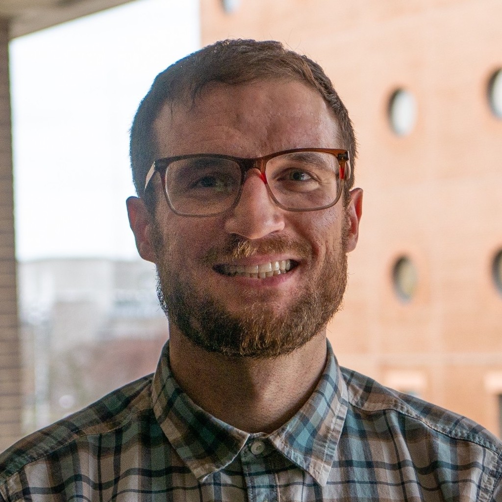 Headshot of Professor Ben Yavitt