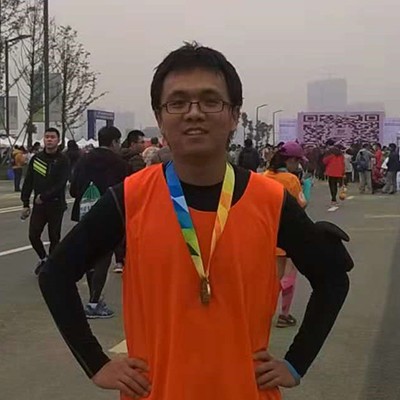 Headshot of Chenggang Wang