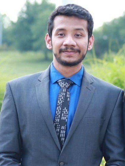 Headshot of Mustafa Bandukwala